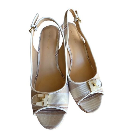 Tommy Hilfiger Women US 8.5 white tan and gold buckle Wedge Sandal 4.5 inches - Picture 13 of 16